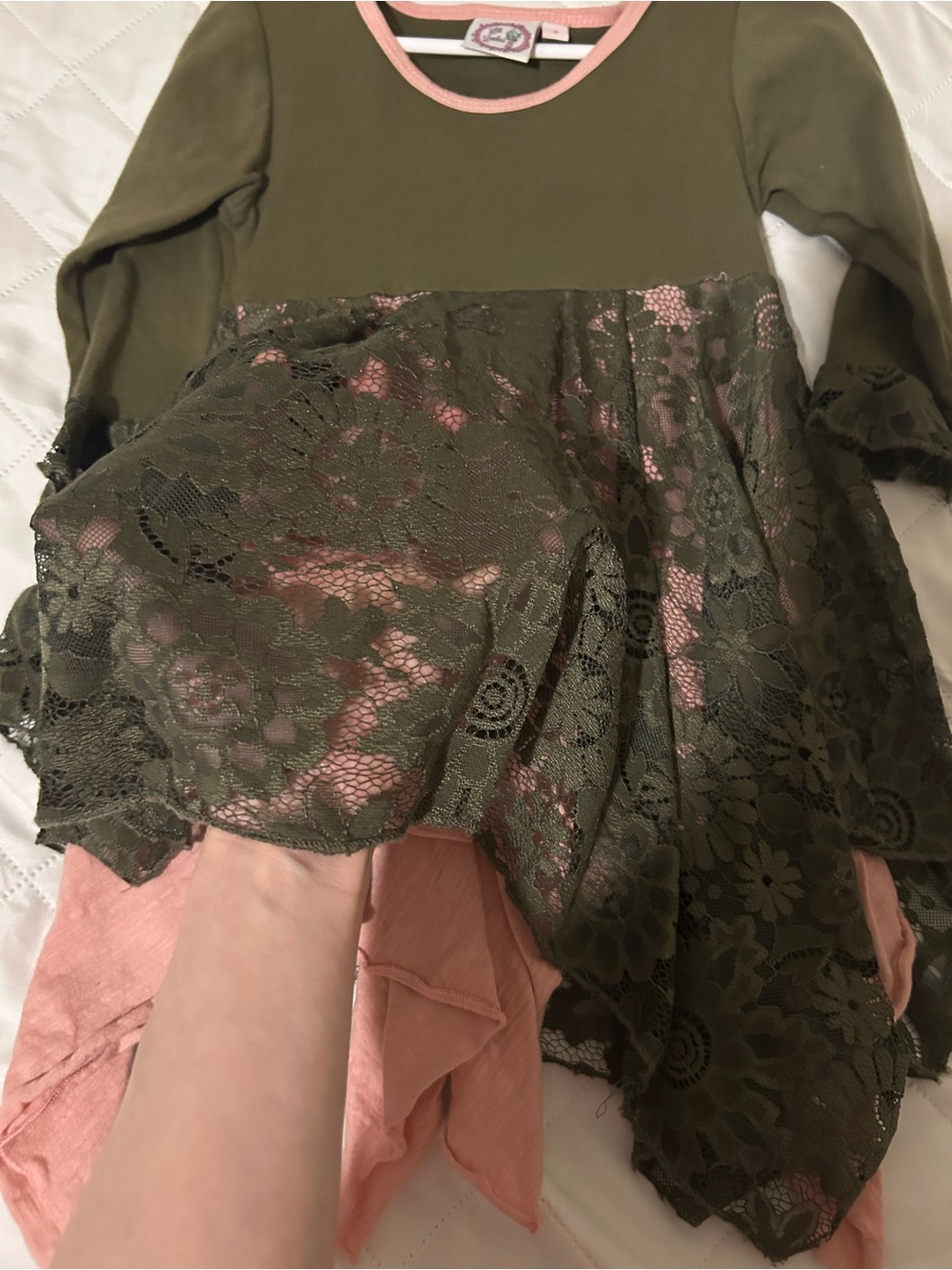 Dress - Picture 3 of 4